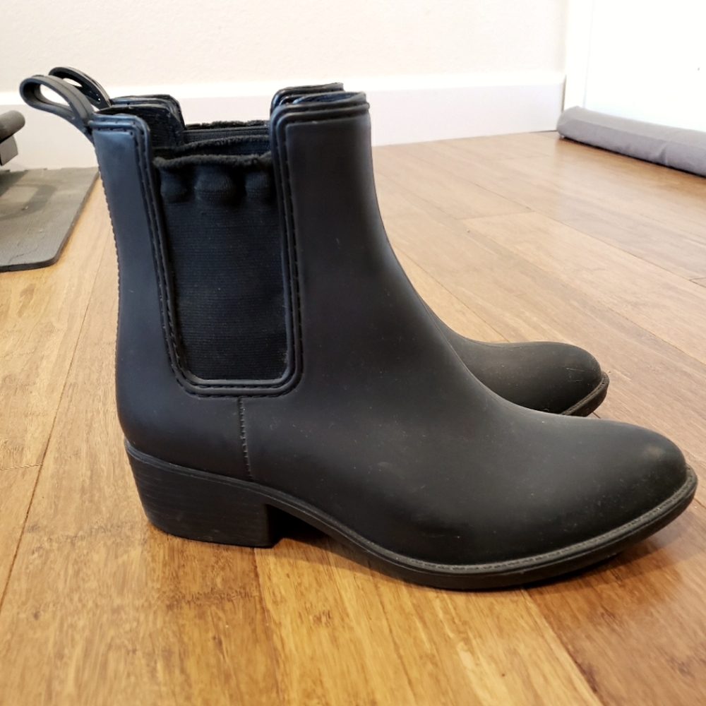 Jeffrey Campbell Chelsea Rain Boots (Wm Size 6)